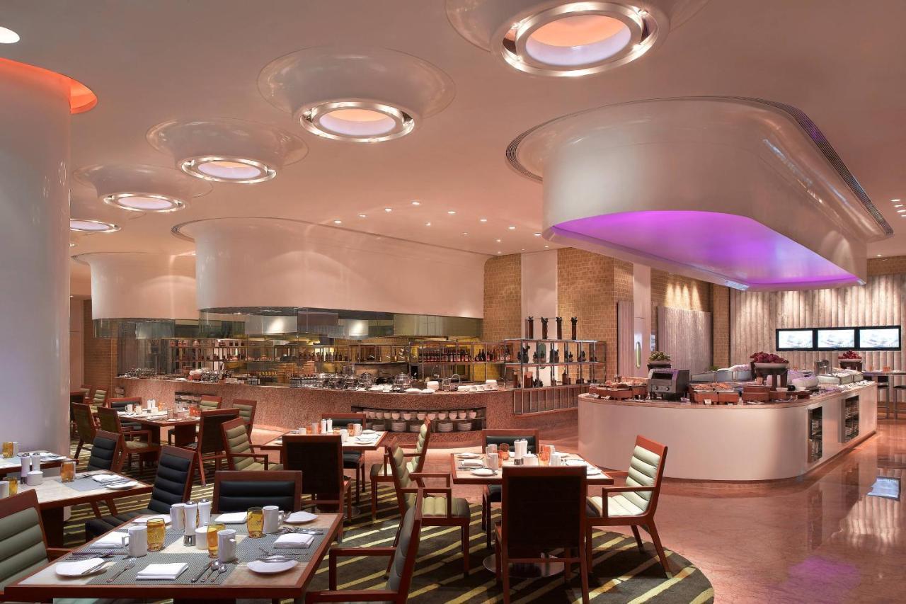 Jw Marriott Hotel Medan Kültér fotó