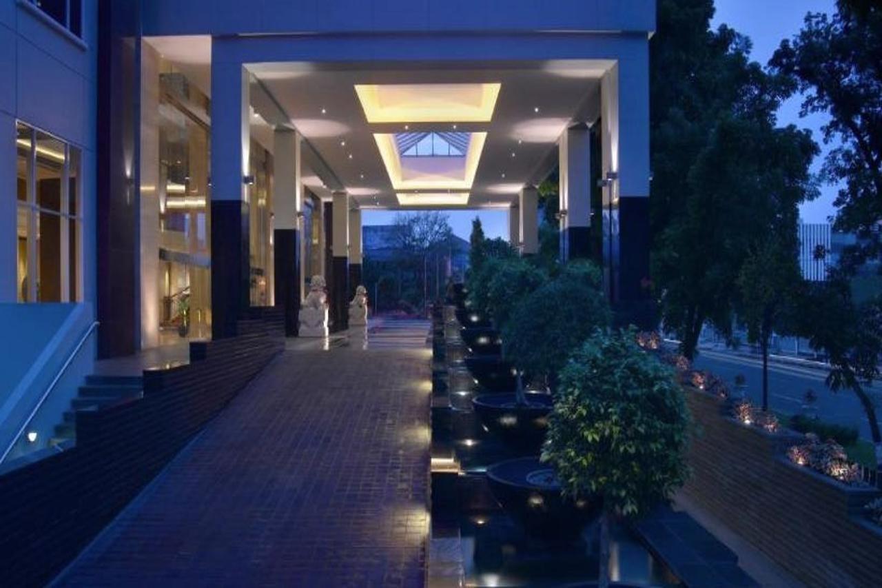 Jw Marriott Hotel Medan Kültér fotó