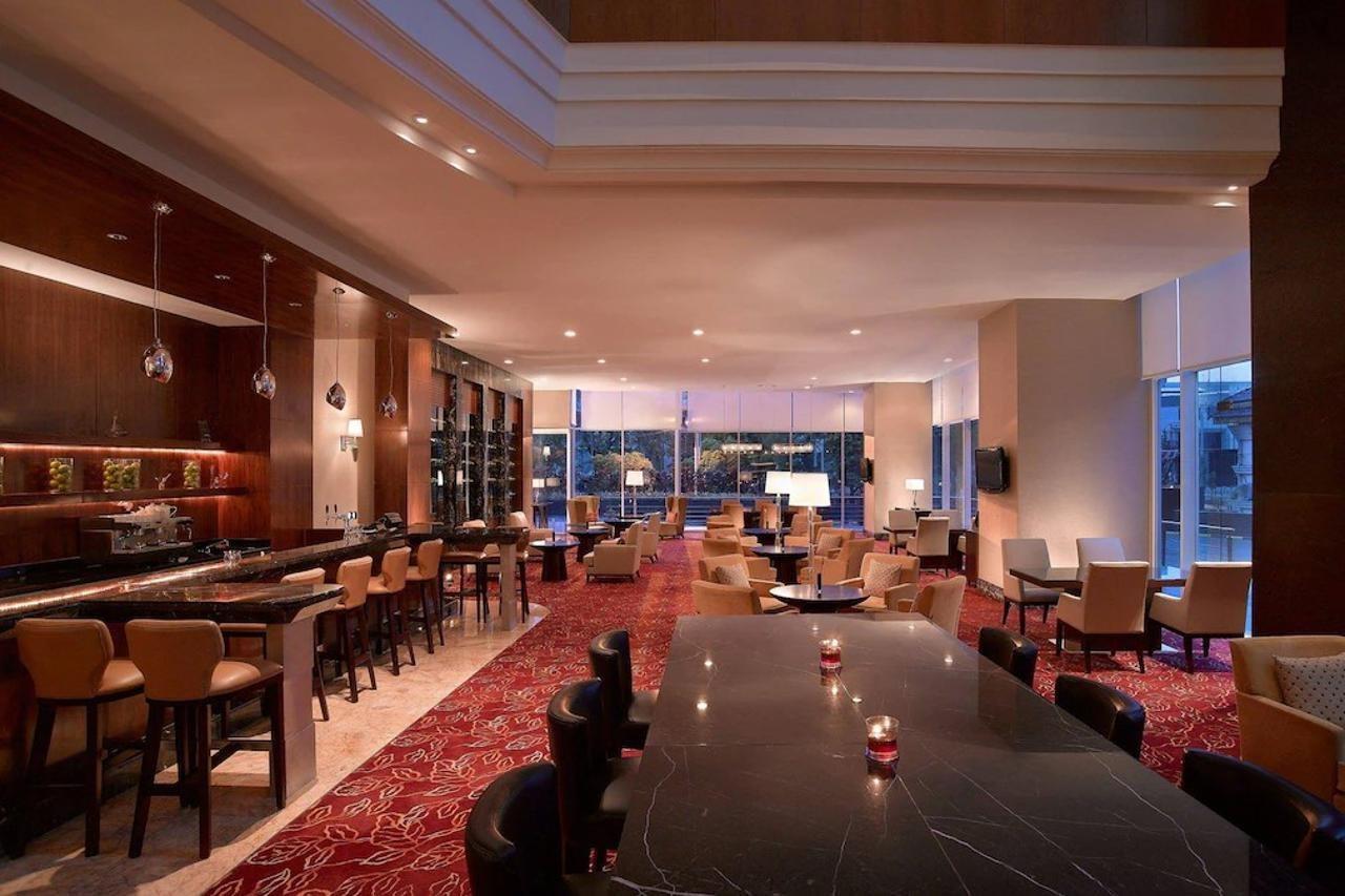 Jw Marriott Hotel Medan Étterem fotó